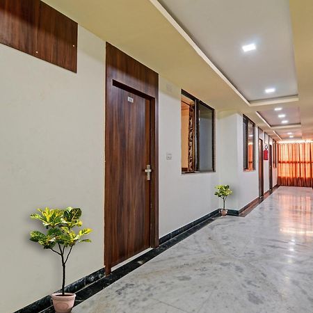 Collection O The Sunrise Hotel Udaipur Bagian luar foto