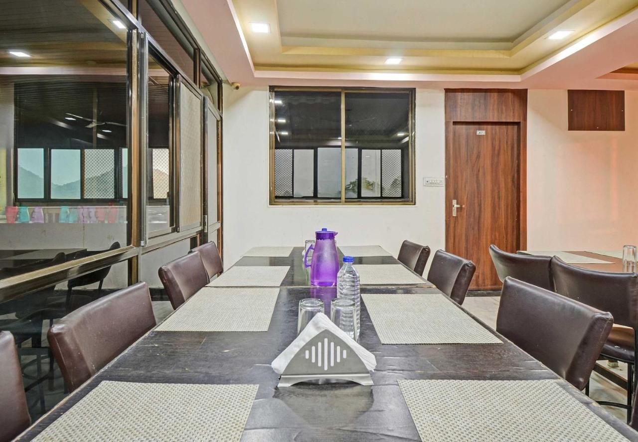 Collection O The Sunrise Hotel Udaipur Bagian luar foto